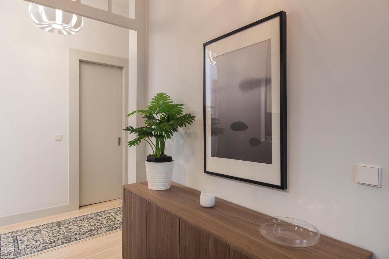 Lovelystay - 3 Bedroom Downtown Wonderwall Lisboa Exterior foto